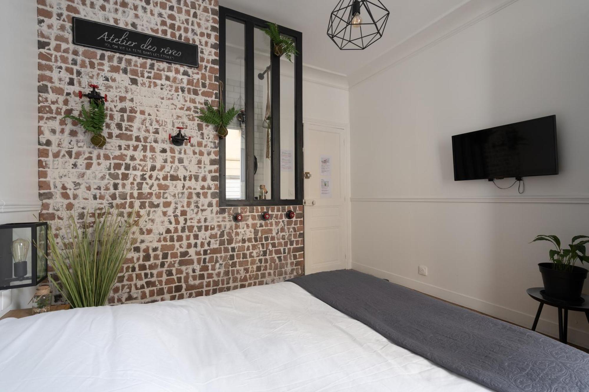 Au Marche Aux Puces De Saint Ouen Apartment Exterior photo