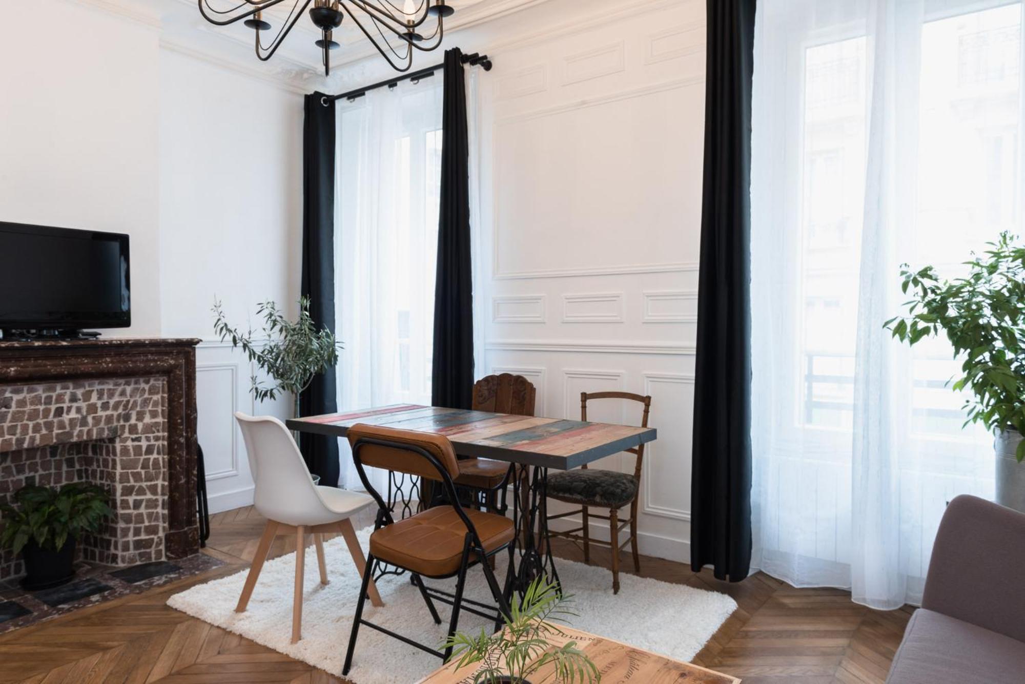 Au Marche Aux Puces De Saint Ouen Apartment Exterior photo
